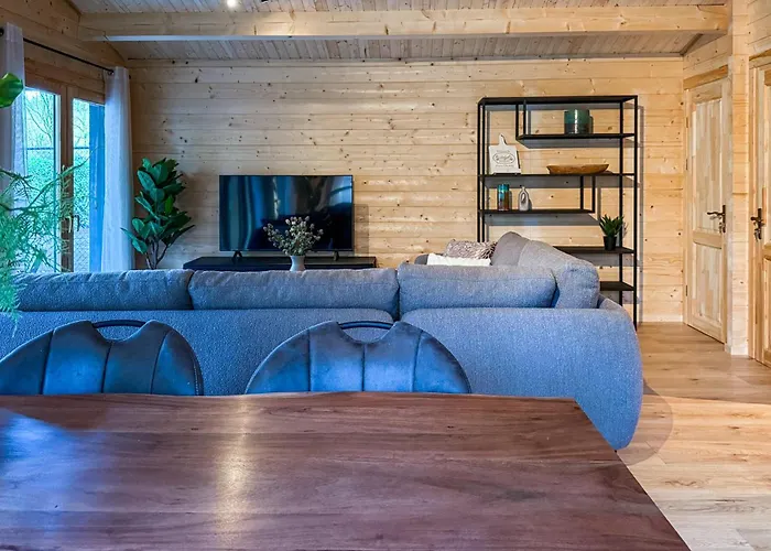 Gorgeous In With Wifi