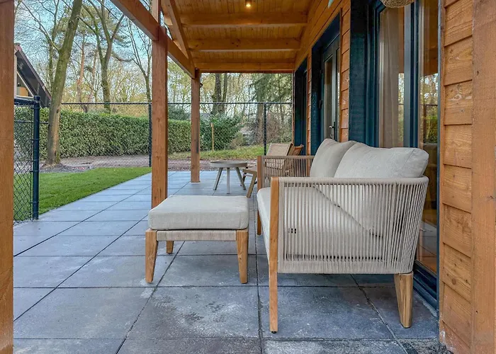 Дом отдыха Gorgeous In With Wifi Meijel