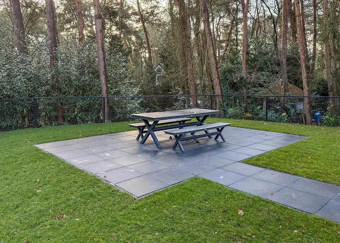 Дом отдыха Gorgeous In With Wifi Meijel